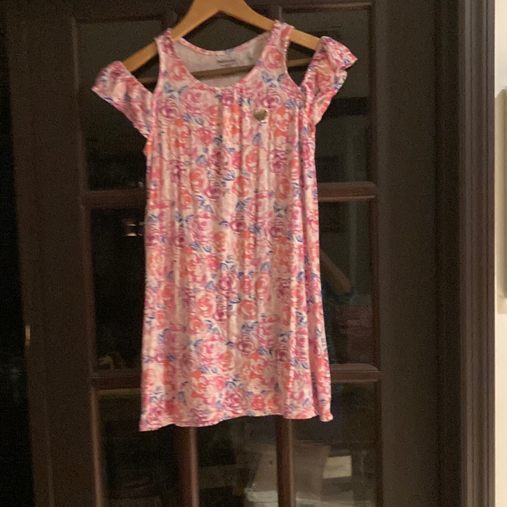 Girls dress